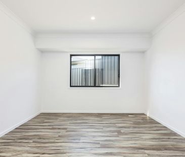 Four Bedroom Home! - Photo 3