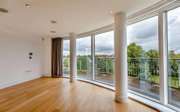 3 bedroom penthouse to rent - Photo 1