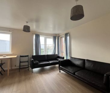 Pavilion Close - Photo 4