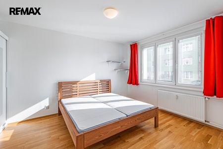 Pronájem bytu 2+kk 36 m² - Photo 4