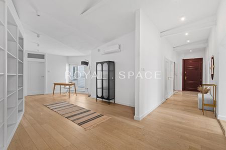 Apartament w zabytkowej kamienicy przy Wiejskiej - Фото 4