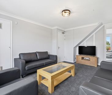 One-Bedroom House share - Photo 1