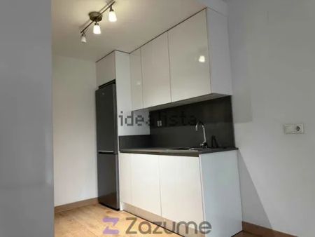 Alquiler de piso en Calle Martínez de la Rosa - Foto 2