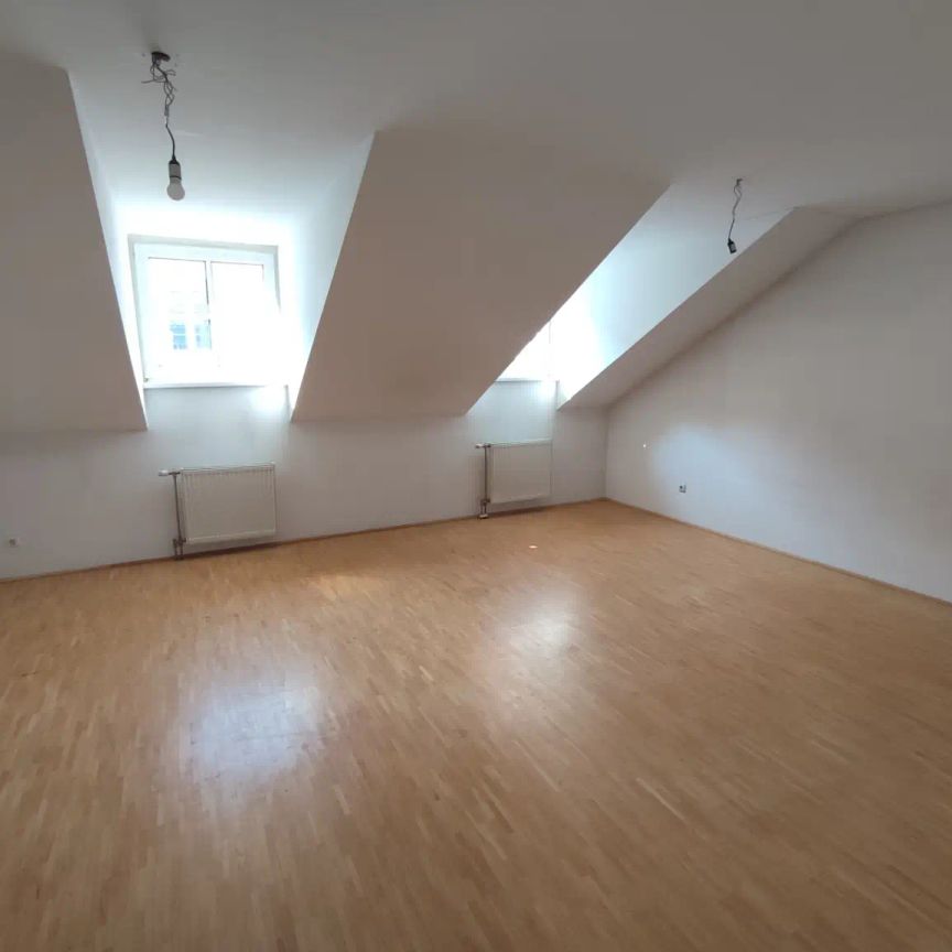 Tolle Innenhof, viel Platz, Wohnküche - Photo 1