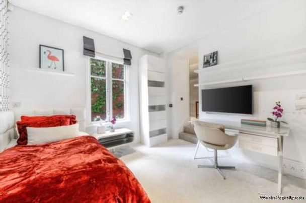 4 bedroom property to rent in London - Photo 1