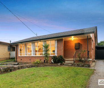 Modern Family Living! - Photo 3