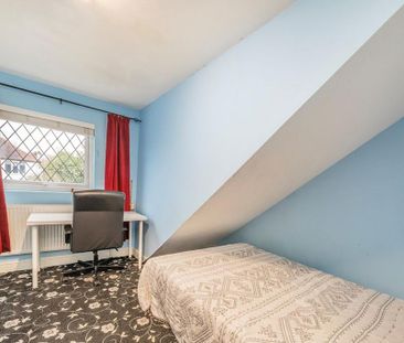 2 bedroom maisonette to rent - Photo 2