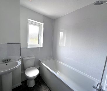 2 bedroom end of terrace house to rent - Photo 6