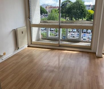 JOLI F1 BIS AVEC BALCON - Photo 4