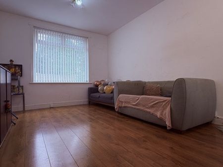 Dudley Avenue, Whitefield - Photo 5
