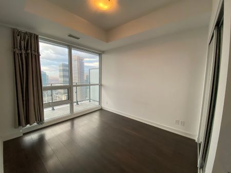 For Lease - 2220 Lake Shore Boulevard Unit# 3806, Toronto, Ontario - Photo 2