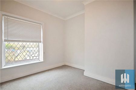 Huddersfield Road, Mirfield, West Yorkshire, WF14 - Photo 5