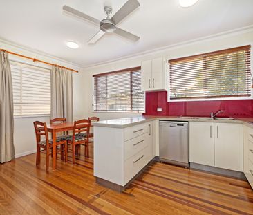24 Silvester Street, Redcliffe QLD 4020 - House For Rent | Domain - Photo 6