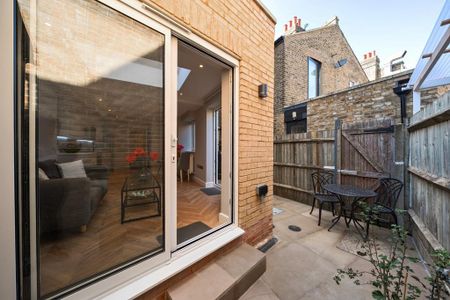 1 bedroom flat to rent - Photo 5