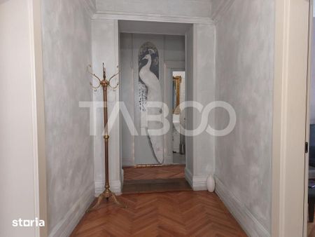Casa spatioasa 120mp 3 dormitoare 4 bai loc parcare Pet Friendly Sibiu - Photo 2
