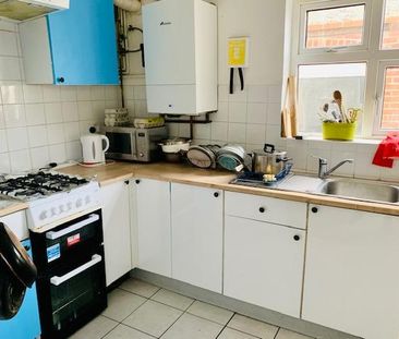 1 bedroom semi-detached house to rent - Photo 4