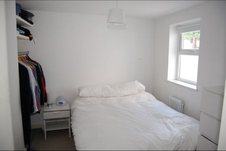 1 Bed Flat, Probert Rd, SW2 - Photo 2