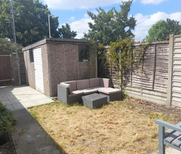 2 bedroom terraced house to rent - Photo 4