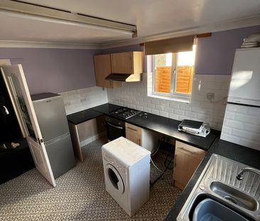 1 Bed Flat, Lanier Road, SE13 - Photo 3