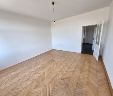 WG geeignet - Großzügige sonnige 2 Zimmer Altbau-Wohnung unbefristet - Photo 2