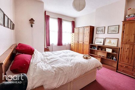 5 bedroom semi-detached house to rent - Photo 3