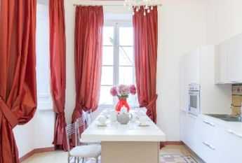 Center-Historic Jewish Quarter: Elegant apartment situated in beautiful Palazzo Nobiliare. Entrance, spacious living with original wood frescoed ceilings, large modern dining and kitchen, 4 bedrooms, 4 Baths, small terrace. #1527