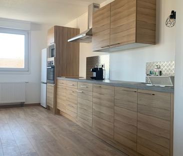 Location Appartement 2 pièces 54m² - Photo 4