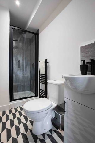 Stanmore #151 - Photo 4