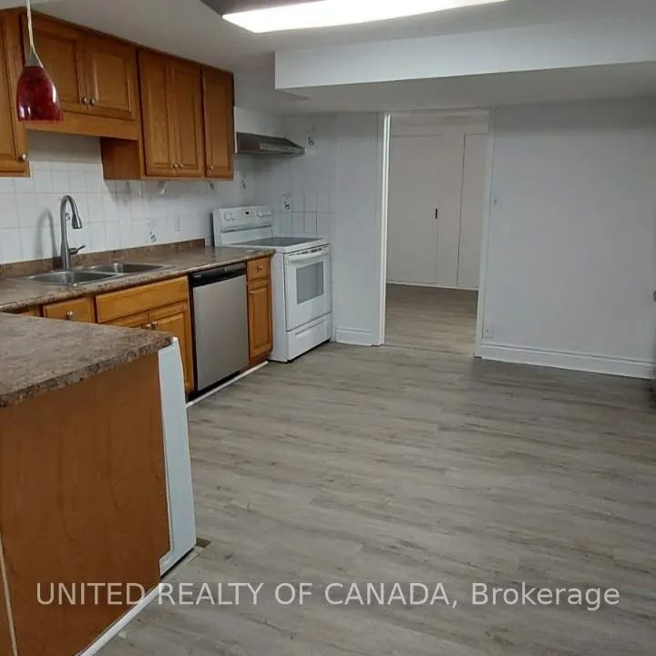 Property For Lease | N9362185 - Photo 1