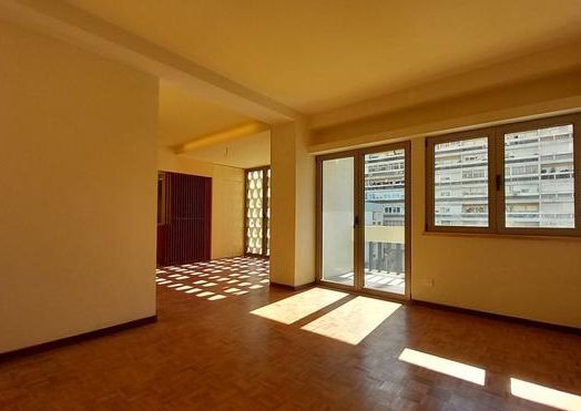 Apartamento T3 em Lisboa