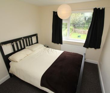 4 bedroom detached house to rent - Photo 4