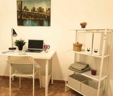 Carrer del Literat Azorín, Valencia, Valencian Community 46006 - Photo 1