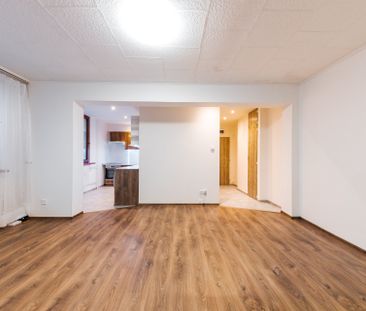 Pronájem bytu 1+kk a garsoniéry 37 m², Ortenova, Kutná Hora - Photo 2