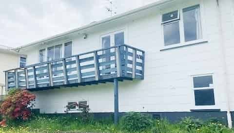 Gardeners delight - Photo 1