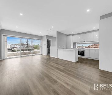 “Brand New Modern Townhouse in Prime Glenroy Location” - Photo 3