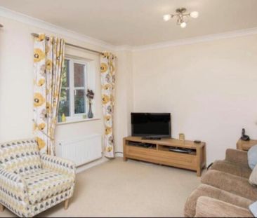 A 4 Bedroom Semi-Detached House Instruction to Let in Bexhill-on-Sea - Photo 5