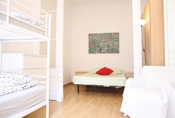 Passatge dels Escudellers, Barcelona, Catalonia 08002