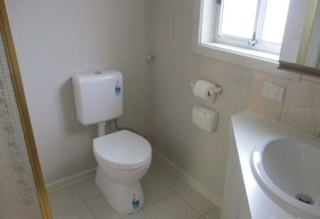 PERFECT LOCATION - Photo 3