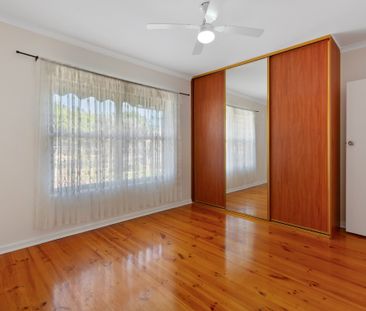 Delightful Family Home - Photo 3