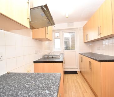 Blenheim Close, Brantham, Manningtree, Suffolk, CO11 1TR - Photo 5