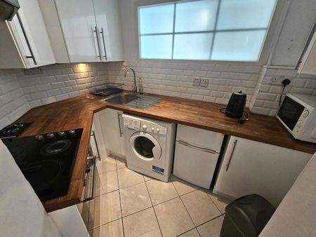 1 bedroom flat to rent - Photo 5