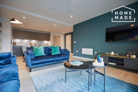 3 bedroom flat to rent - Photo 2