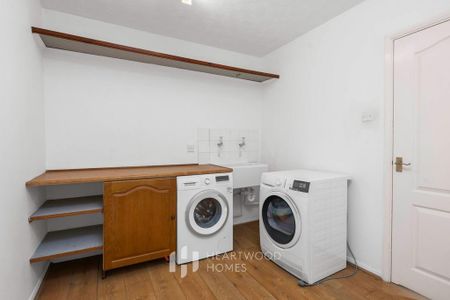 3 bedroom terraced house to rent - Photo 4