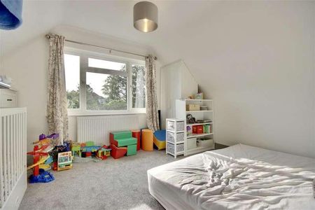 Nicholson Way, Havant, PO9 - Photo 5