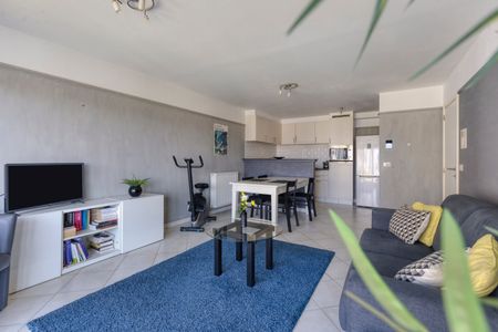 Bemeubeld appartement in hartje Oostende - Photo 2