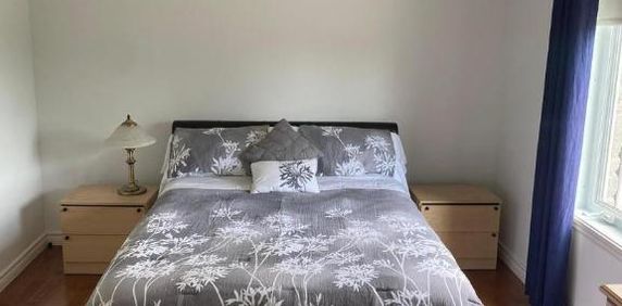 Superbe appartement de 2 chambres avec localisation au secteur Beauport de la ville Québec. - Photo 2