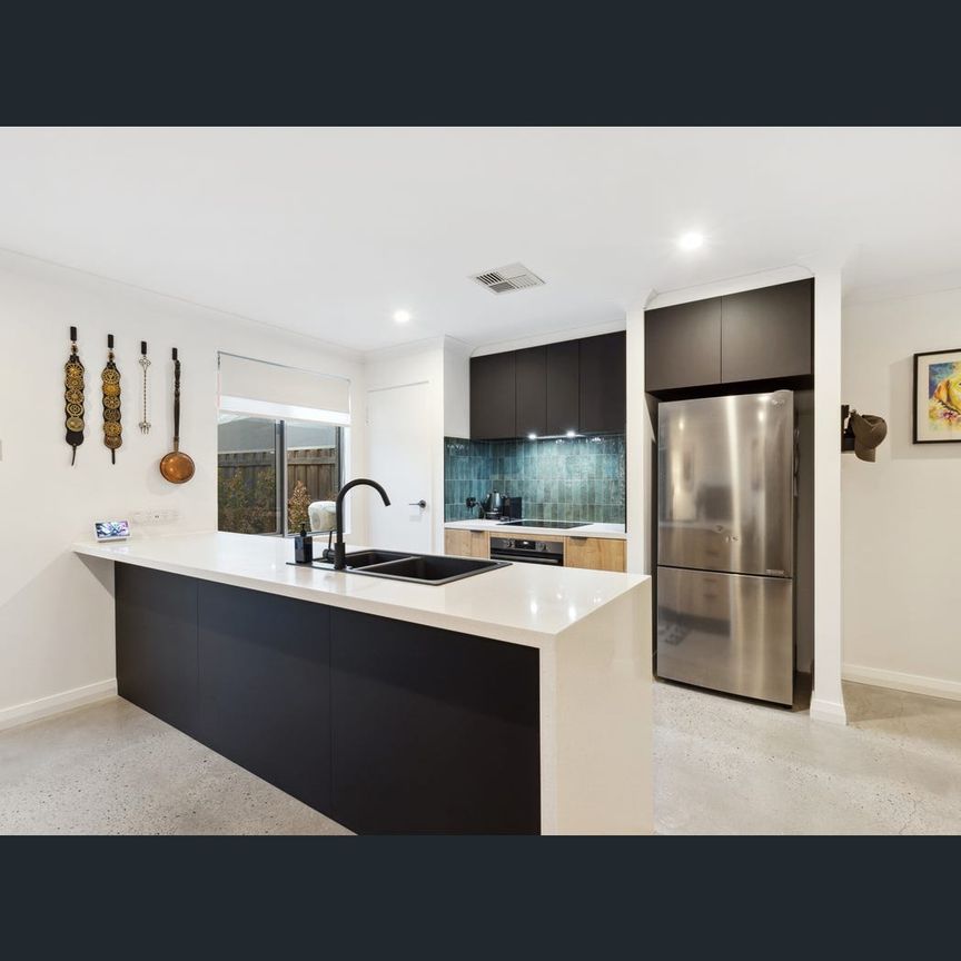70 Everingham Drive, Ellenbrook, WA 6069 - Photo 1