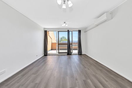 5/5 Garran Place, Garran ACT 2605 - Apartment For Rent | Domain - Photo 5