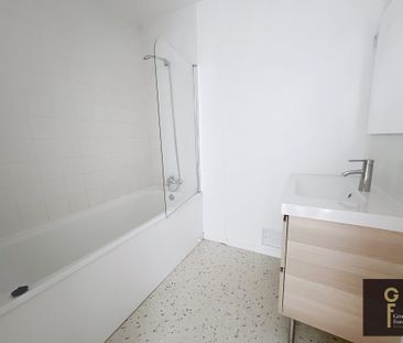 T2 La Madeleine Secteur La Madeleine - Photo 2