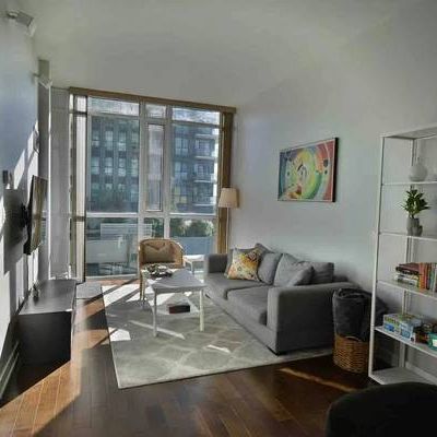 One bedroom in the heart of Mississauga - Photo 3